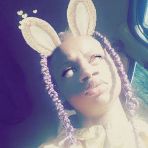 Meet your Posher, Lessia